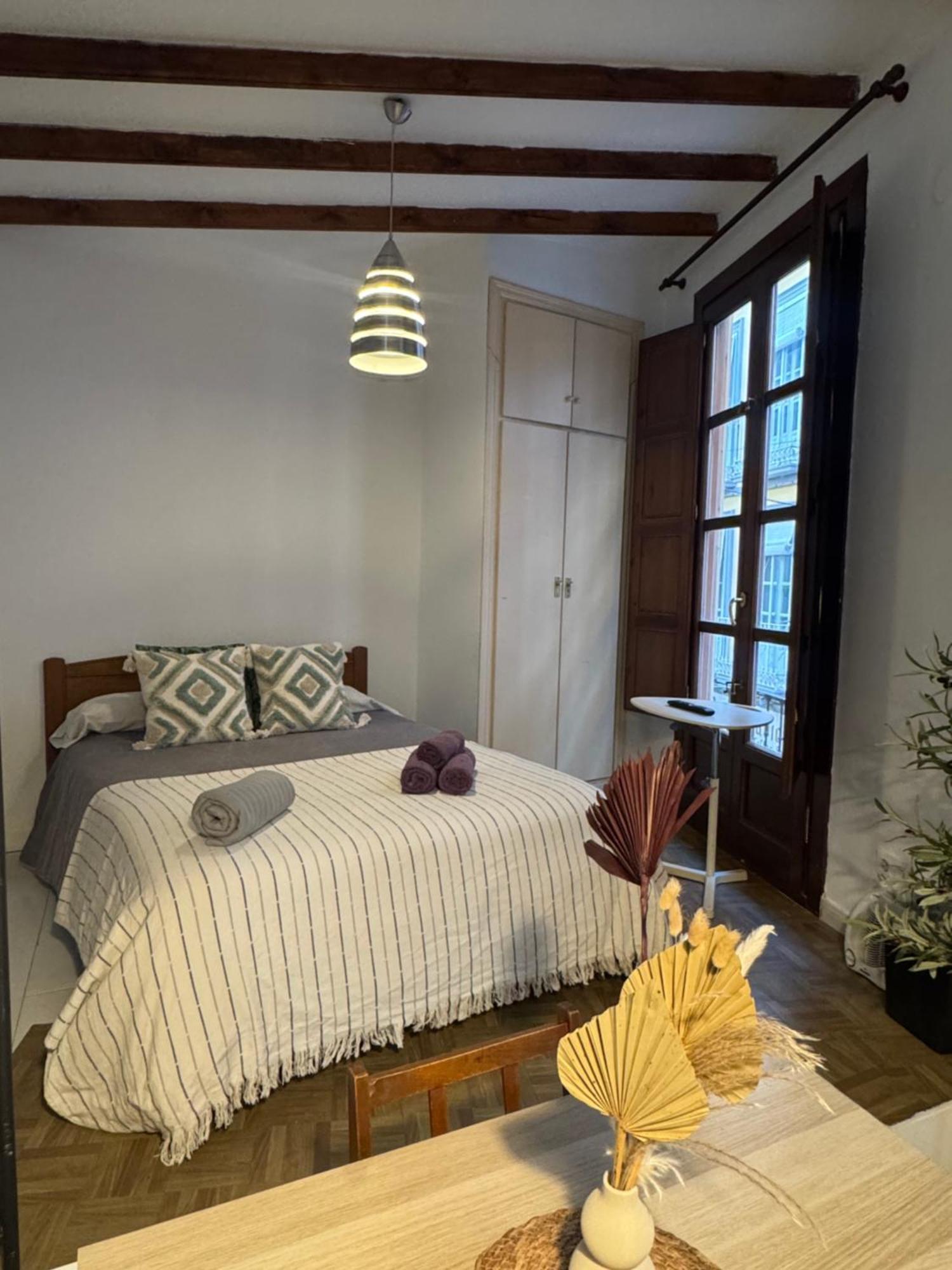 Cozy Studio Close To The Cathedral Гранада Екстериор снимка